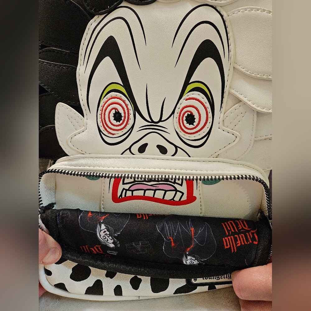 Disney Loungefly Cruella De Vil Mini Backpack - Picture 8 of 13
